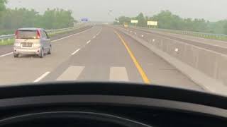 Download lagu Singing road di indonesia garis beranda yang menimbulkan alunan musik di jalan tol #toltransjawa mp3