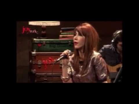 Hande Yener - Dön Bana (JoyTurk Akustik)