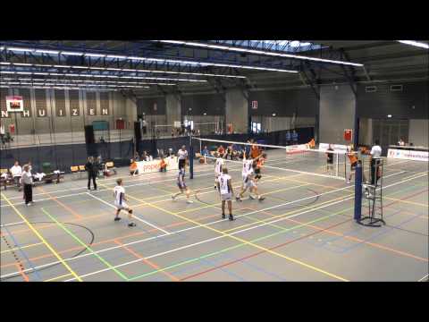 eredivisie wedstrijd volleybal 15 nov  2014 Talentteam Papendal Arnhem   Lycurgus H1