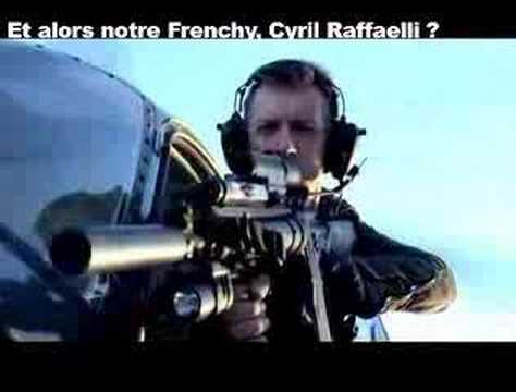 Die Hard4 Bruce Willis parlant du frenchie Cyril Raffaellie
