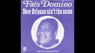 Fats Domino  -  New Orleans Ain't The Same  -  (Las Vegas 1968)
