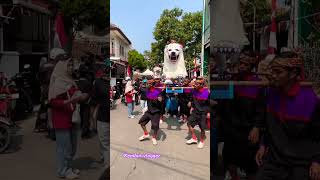 Download lagu The giant Singa Depok's dancing is so much fun #shorts #lion #singadepok mp3