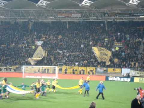 Roda jc Kerkrade: Opkomst Trots Van Het Zuiden  vs.  Groningen 2010 .MPG