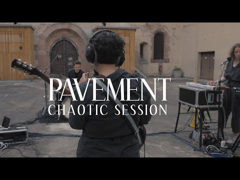 LNA - Pavement Live (Chaotic Session)