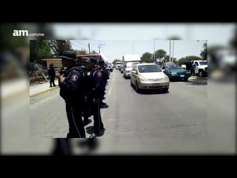 Bloquean Ecobulevar en protesta por desechos tóxicos