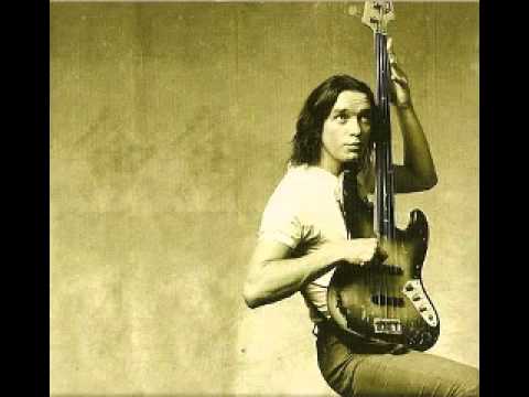 Jaco Pastorius - Hiram Bullock  "Invitation" (Live)