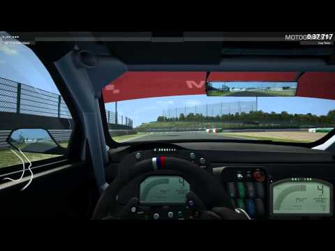 RaceRoom Racing Experience Beta - BMW M3 GT2 at Suzuka