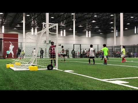 El Real vs Thunders F.C.