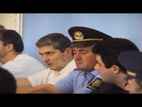 Ministri Arben Imami deshmon ne gjyqin Hajdari - (16 Korrik 2001)