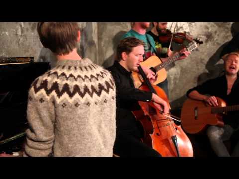 Árstíðir - Ljóð í sand (Live on KEXP)