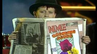 Hazel O&#39; Connor - Writing on the wall 1981