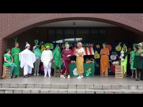 Jan Brzechwa - "Na straganie"