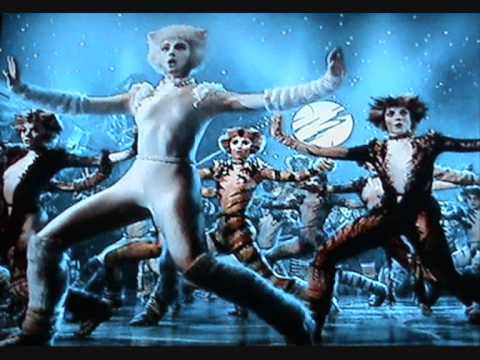 Schattenland - Bombalurina and queens