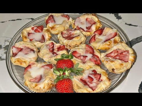Strawberry Danish - Strawberry Cream Cheese Danishes Recipe - Perfect For Mother’s Day! 🍓