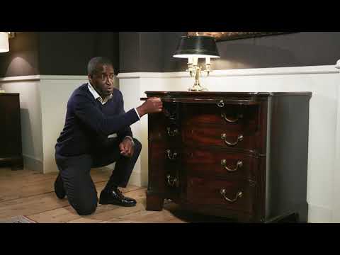 Serpentine Fronted Chest of Drawers