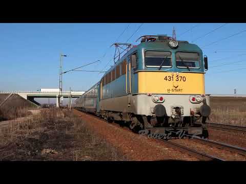 Trains through Abonyi Út