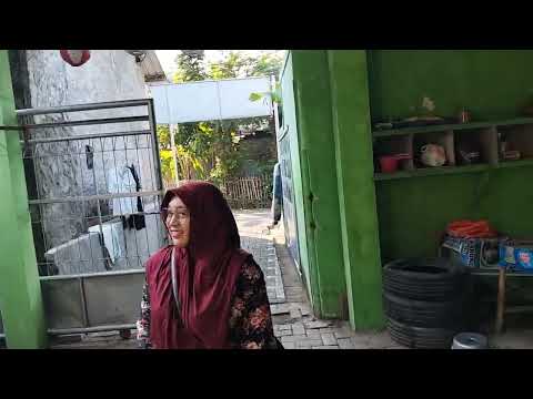 MR SALEPOK TIAP HARI SIBUK MERAWAT ODGJ