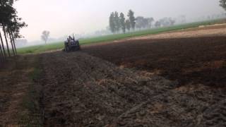 preview picture of video 'CHAHAL, FARMTRAC 60?PIND BABELI'