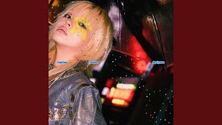 Download lagu i feel love (feat. Jayci yucca) mp3