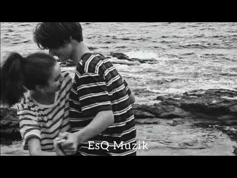 Gülürəm sənin xətrinə - "Tik tokda axtarılan mahnı"