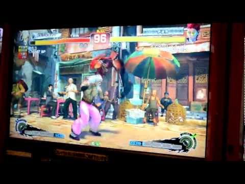 SSF4 AE 2012 Casual Matches: RZR Latif vs Amiyu (2)