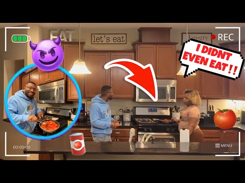 Adding WHOLE Tomatoes 🍅 To The Sloppy Joe Meat & Dee Haven’t Ate to See what She Does (Hilarious) 