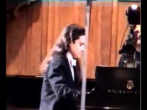 ALEXEI SULTANOV 11th Tchaikovsky Competition 2nd Stage Tchaikovsky Dumka op.59.