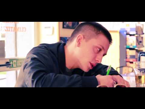 Un Motivo - MR. PINGUINO feat GIAIME (Prod. Lo Squalo) OFFICIAL VIDEO