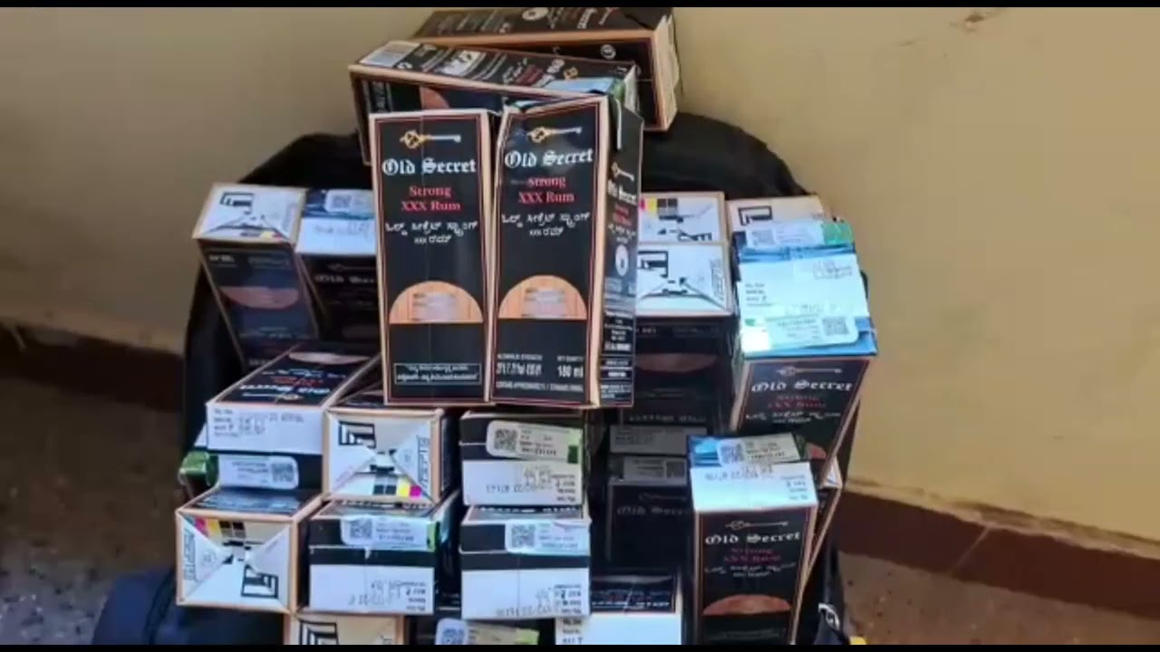 மொபைல் சாராய வியாபாரியை மடக்கிப் பிடித்த ஆம்பூர் போலிஸ்!