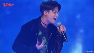 161202 Amber -Shake That Brass & Borders- 21st Asian Television Awards