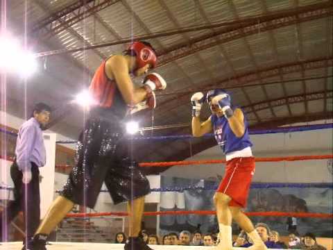pelea Walter "pachu" Castillo vs Paul "El Chapa" Painefilo 15/06/12 Playa Union