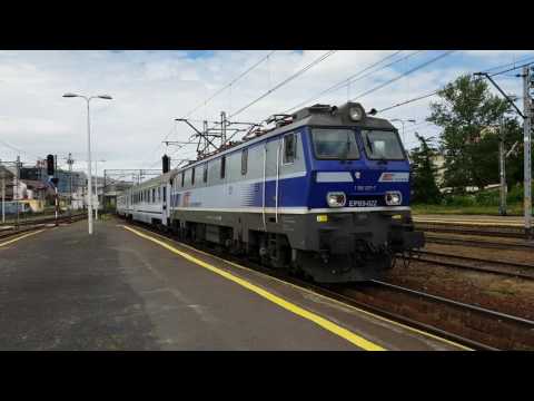 EP09-022 + IC BOZNAŃSKA z Wrocławia Gł. do Przemyśla Gł. wjeżdża na dworzec Rzeszów Gł. 07.06.2017
