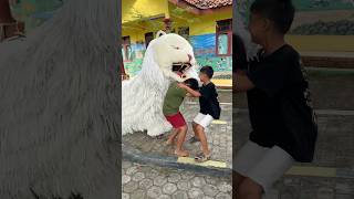 Download lagu Hampir gigit ❗️ can macanan tiba tiba muncul dari belakang mp3 Download lagu Hampir gigit ❗️ can macanan tiba tiba muncul dari belakang mp3