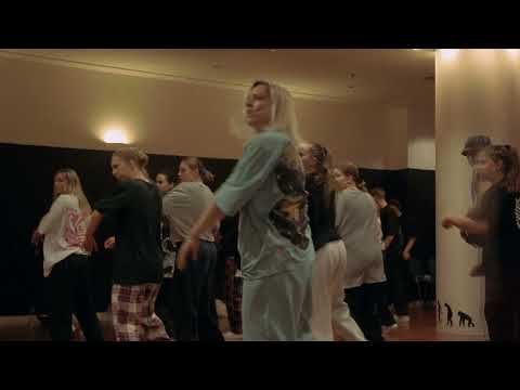 OIEE - STILL DEY INSIDE (6zmysł)