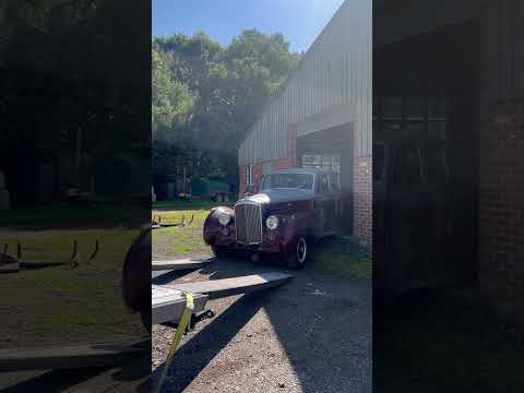 Thumbnail for BARN FIND 1950’s BENTLEY R TYPE #barnfind #bentley #rollsroyce #reillyclassiccars by Bentley