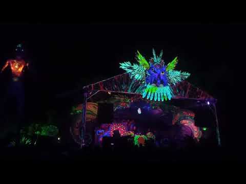 Whiptongue - Mundo de Oz 2022