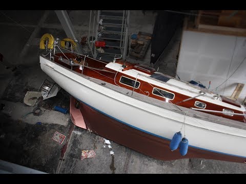 Our boat fell from a crane. Here is what was damaged. [Ep 2]