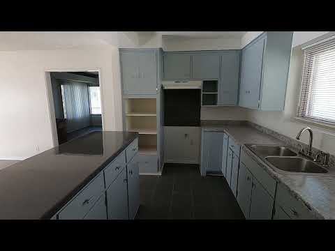 PL10304 - Completely Remodeled 3+2 Front House For Rent! (Inglewood, CA)