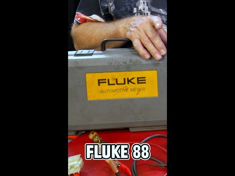 Why FLUKE 88 is Every Mechanic's Essential Tool for Classic Cars