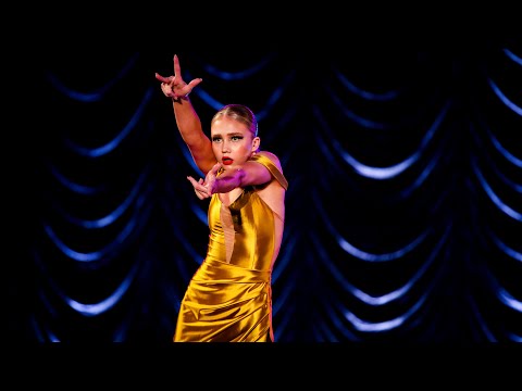 Izzy Howard - Over It. Scene