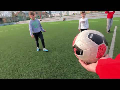 Lasinja nogomet za klince