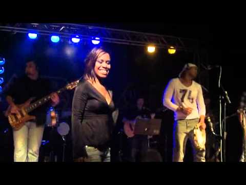 Precisava Te Dizer..Grupo Opção 3 Part: Samya Nalany.