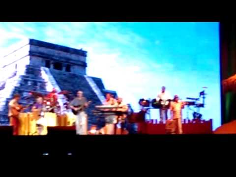 James Taylor and Jimmy Buffett:  Detroit 2014