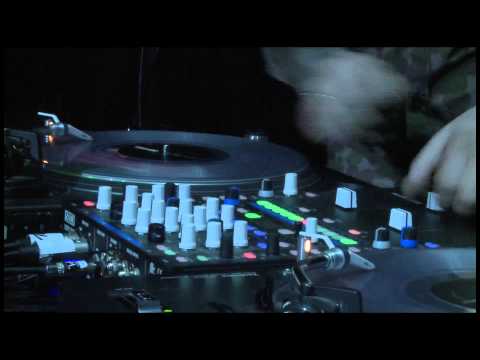 DJ Groove Sparkz France Show Category IDA 2015