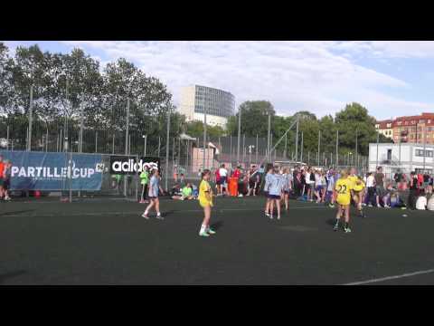 Partille Cup 2014 G12  Kärra HF2  mot  Helsingör IF Del 1