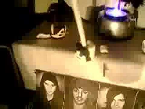 Attack - 30 Seconds To Marshmellow