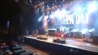 Green Day - We Are The Champions (Live @ Reading Festival 2004)