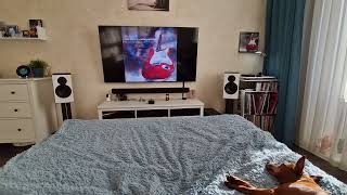 Video thumbnail for Listen Dire Straits on dynaudio emit 20 new + Emotiva A2 by Petru44o