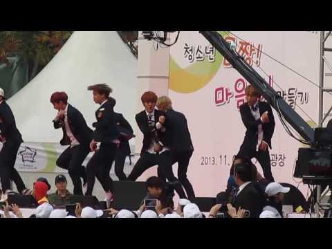 131103 EXO Growl + Intro - Push Up Love Up event in Seoul