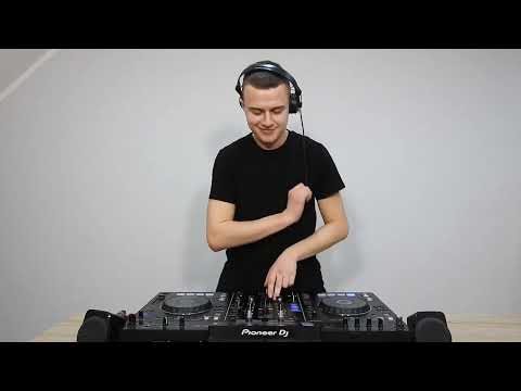 Uzarowsky @ NOC ZAGŁADY Vol.10 @ OMEN PŁOŚNICA - VIDEO SET